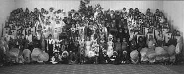 "Alice in Wonderland" costumed group 1903
