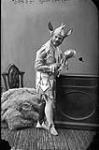 Monsieur Campbell [en costume de fou du roi au bal du gouverneur général Lord Dufferin]   March, 1876.