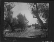The Lane Gate/La barrière ca. 1900-1905