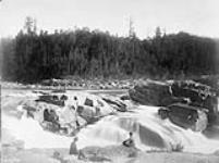 The "greys" on St. Maurice River ca. 1872