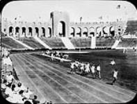 Men's 1500m. race during the IXth Summer Olympic Games. Phil Edwards of Canada is leading the 1932