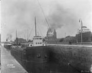 Great Lakes vessel - Tanker SATURN in lock 1924