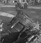 Unexploded V-2 bomb 17 Ot. 1944