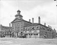 City Hall of Toronto/Hotel de ville de Toronto ca. 1895-1905