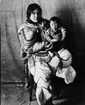 Ivalik woman and child (Kookooleshook and child) 1904