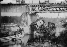 Accident de chemin de fer, pont de Saint Hilaire 29 juin 1864