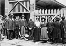 English immigrants at Québec, (Québec) 1908