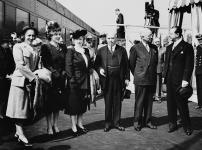 President Truman arrives in Ottawa at Island Park Drive June 1947