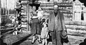 Rudolf Sztein and family from kol. Dabrowa gm. i poczta, Kisielin, Pow, Horochow, Poland, German Lutheran, settled near Barrhead, AB. c 1930 1930