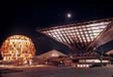 Pavillon du Canada la nuit à l'Expo 67 1967