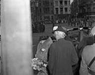 Parade in Amsterdam for Queen Wilhelmina's return by Canadian Troops and Dutch organisations - Arrival of Queen Wilhelmina at the Palace June 28, 1945.