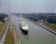 Royal Yacht in Welland Canal 1959
