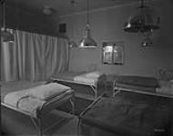 Chateau Laurier - therapeutic dept. - ultra violet ray and ludadescent ray room 1931