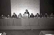 Conférences des Travailleurs unis de l'automobile - Canada [entre 1974-1978]
