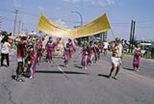 La bannière du groupe « A Glimpse of Greece » - Défilé du carnaval Caripeg 12 août 1989