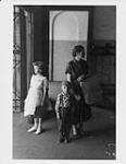 Children and women at St. Lawrence Market Reprinted [ca. 1985].