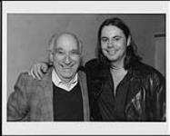 Bruce Guthro en compagnie de Sam Sniderman (Sam the Record Man) March 2, 1998
