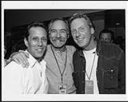 Charlie Major, CCMA President Tom Tompkins and Russell deCarle [entre 1993-2000].