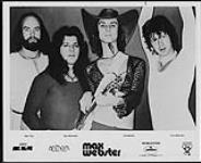 Photo de presse de Max Webster. De gauche à droite : Mike Tilka, Gary McCracken, Kim Mitchell, Terry Watkinson. Anthem Records and Tapes/Mercury [entre 1976-1977].