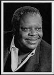 As part of Montblanc de la Culture's international panel of jurors, Oscar Peterson, world renowned jazz pianist and seven-time Grammy award winner, will help honour patrons of the arts [entre 1997-2000].