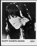 Buffy Sainte-Marie (photo publicitaire de Capitol Records) [between 1990-1992].