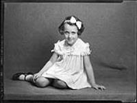 Suzanne, fille de Mme A.E. Kuntz June 16, 1936