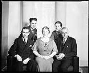 Mr. and Mrs. W.K. Eastman (and family)  13 avril 1936
