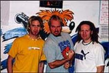 New lead singer for I Mother Earth, Brian Byrne with Christian and Afternoon Drive Host Jeff O'Neil At Radio Station 99.3 The FOX [entre 1999-2000].