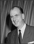 S.D. Red Roberts, vice-président du marketing [entre 1963-1969].