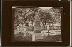 Monument to Louis David Riel in the St-Boniface cemetary [between 1858-1904]