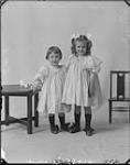 Grant, Rita Missie (Group) (Children) July 1908