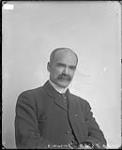 Young, R. E. Mr Dec. 1908