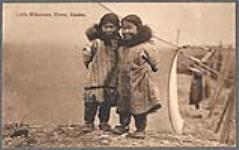 [Inuit Children, Nome, Alaska]. Original title: Little Mikininas, Nome, Alaska [between 1889-1942]