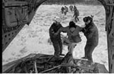 450 Sqn Rescue Stranded Indingenous People Northern QC 1981-12-12