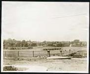 [Constructing new park in Flora Lake, Hull] [1927-1932].