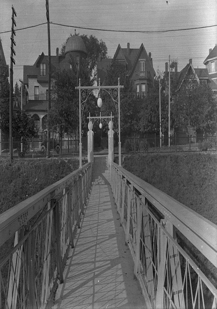 Historic photo from Friday, August 27, 1915 - Wilson Ave. pedestrian bridge from south end - looking north to 1526 King St W - just west of Wilson Park Road in King Street West