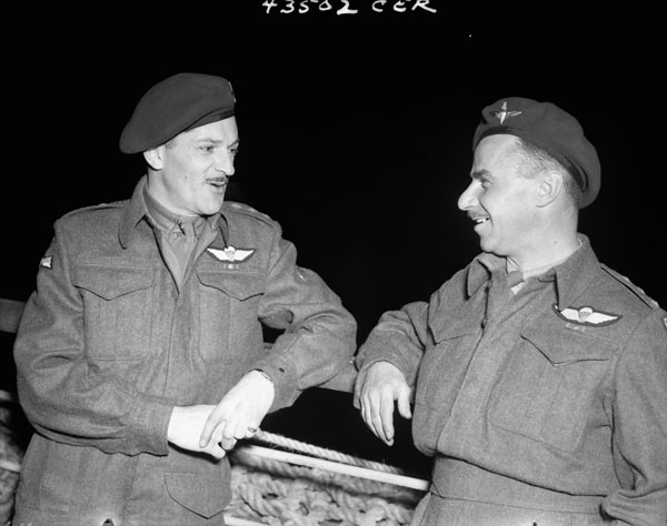 Officers en route to Canada on thirty-day rotation leave, Liverpool, England, 4 December 1944.