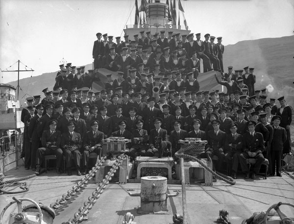 Ship's Company of the destroyer H.M.C.S. GATINEAU, St. John's, Newfoundland, 21 August 1943.