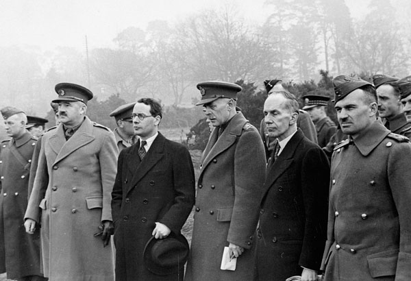 The Right Honourable Malcolm MacDonald visiting units of the Canadian Army before taking up the appointment of British High Commissioner in Canada. England, 1941.